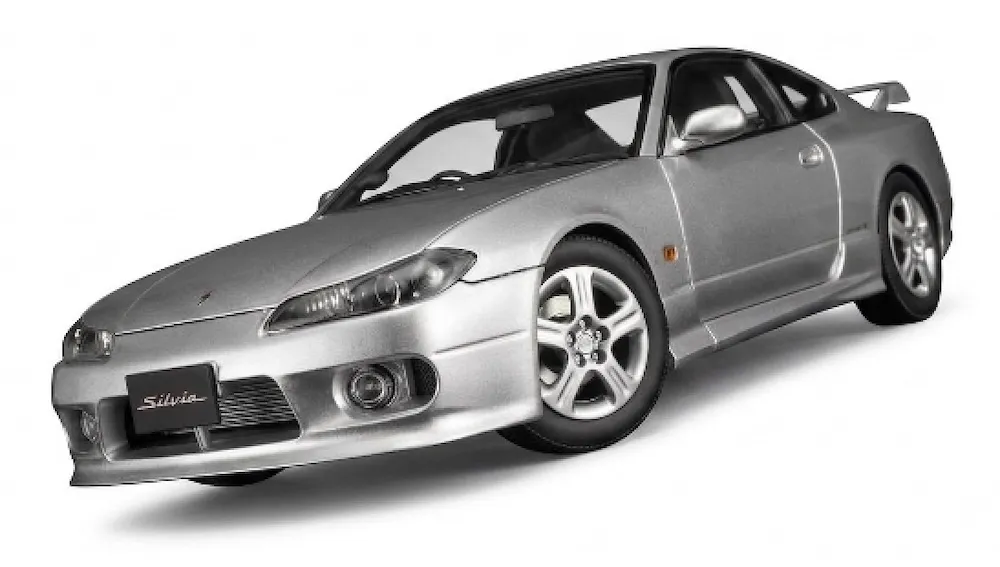 [予約] モーターヘリックス 1/18 ニッサン シルビア (S15) スペックR エアロ 1999 スパークリングシルバー　M83002