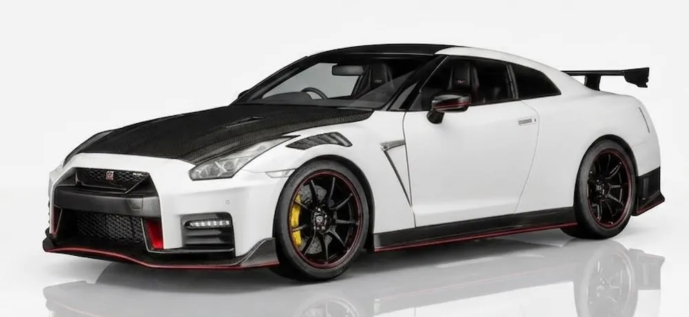 [予約] モーターヘリックス 1/18 ニッサン GT-R NISMO (R35) スペシャルエディション 2022 ブリリアントホワイトパール　M83526