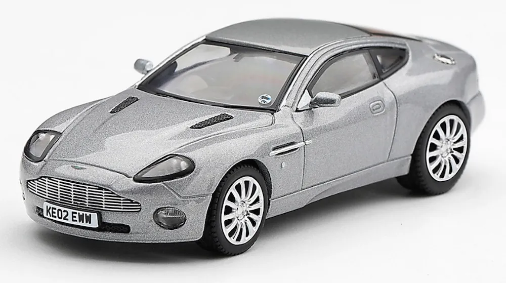 [予約] MINI-GT 1/64 アストンマーチン V12 ヴァンキッシュ「ダイ アナザー デイ」中国語(繁体字)版パッケージ　MGT00926-007TC