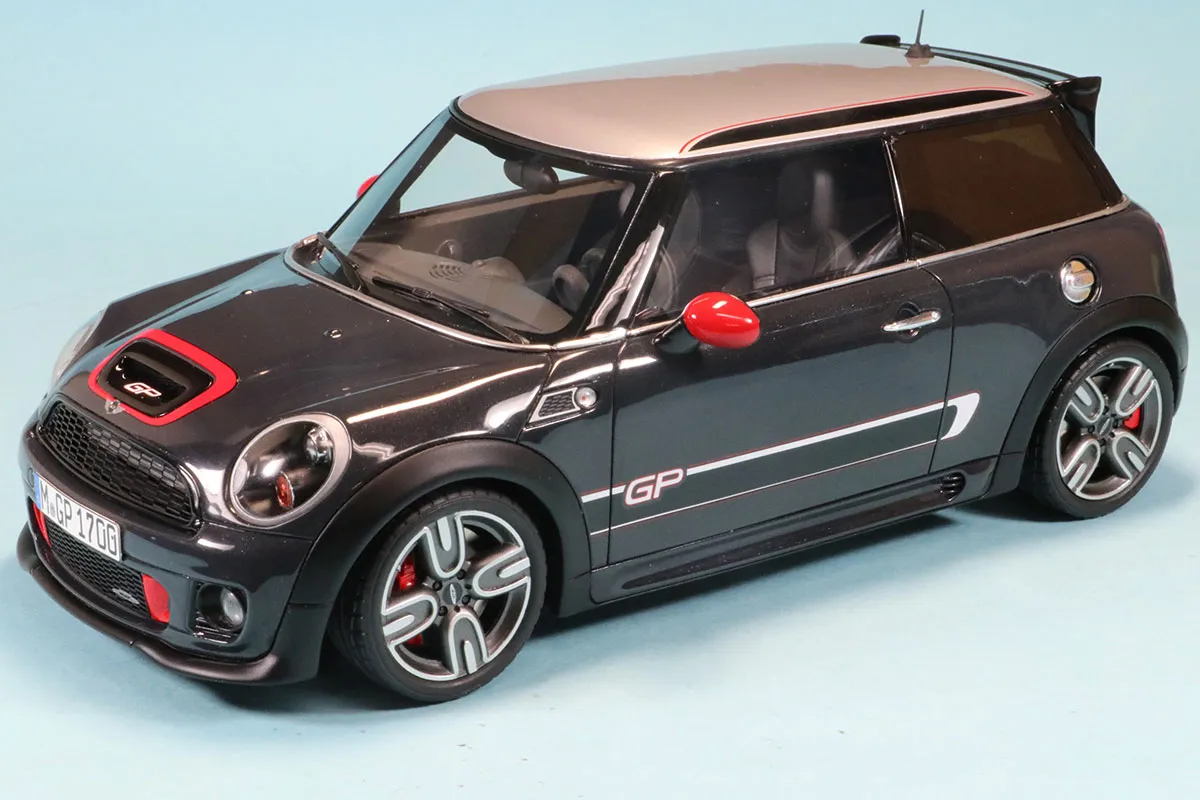 オットー 1/18 MINI JCW GP2 (R56) 2012 グレー　OTM497