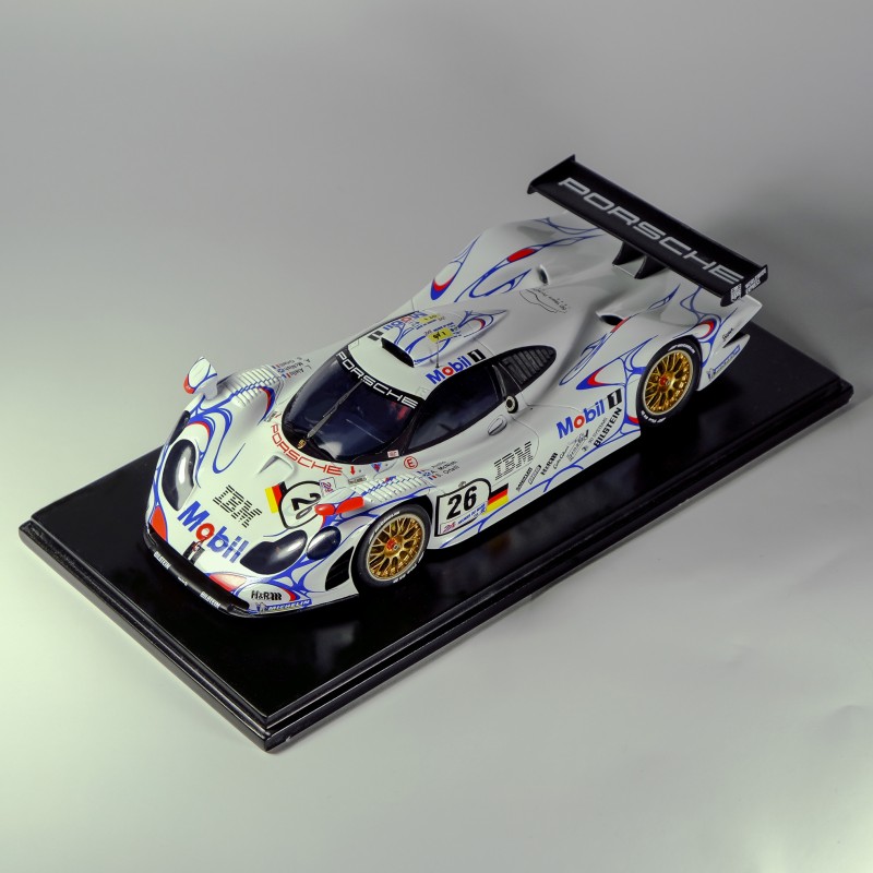 プロフィール24 1/24 レジンキット ポルシェ 911 GT1 Mobil ルマン 1998 No.25/26　P24114