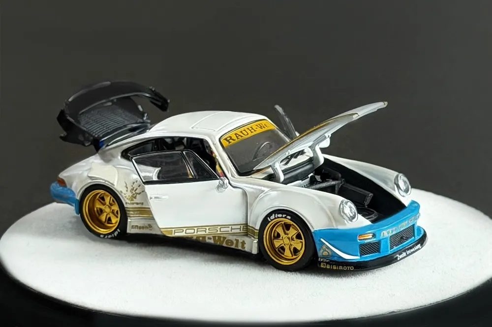 [予約] PGM 1/64 ポルシェ RWB 930 マットホワイト 手動回転式台座　PGM-640211-2