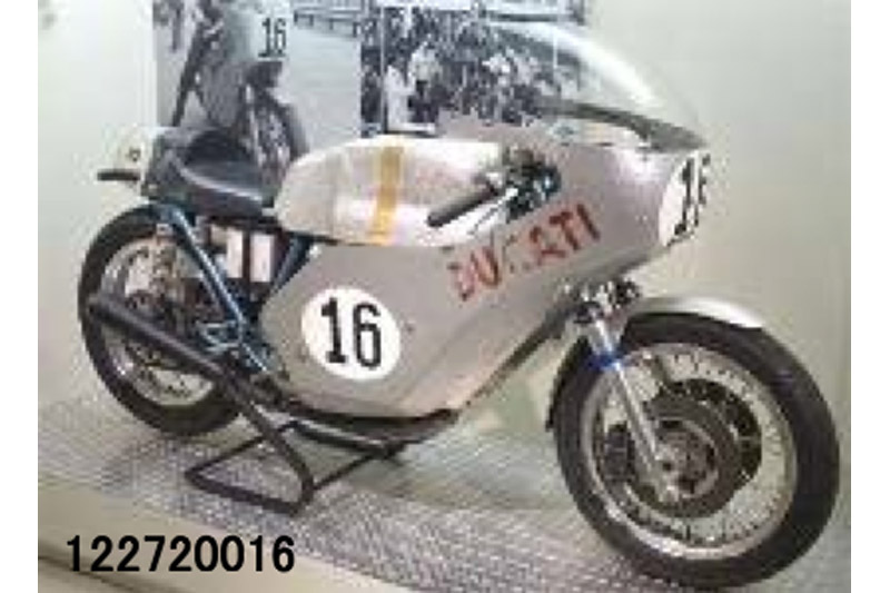122720016 - ミニチャンプス 1/12 ドゥカティ 750 ポール