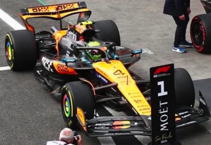 予約] スパーク 1/43 マクラーレン MCL39 No.4 2025 ブラジルGP