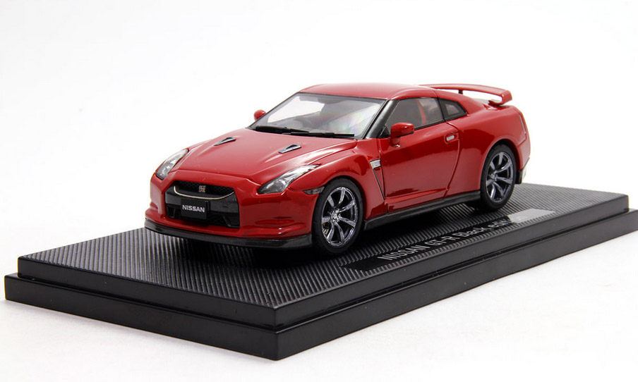 エブロ 1/43 ニッサン GT-R ブラックエディション 2007 レッド　44103 44103