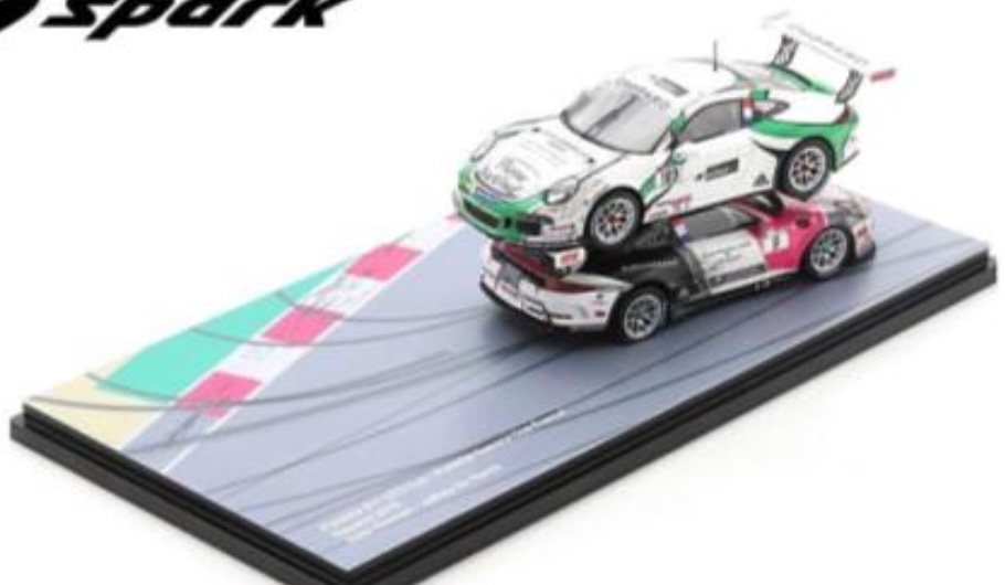 ジオラマ　ポルシェ　展示　およそ1/43 ミニカー無し ジオラマ ポルシェ 展示 およそ1/43 ミニカー無し - メルカリ