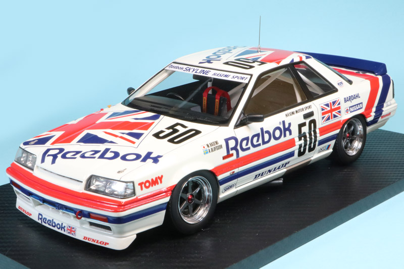 トミーテック × トゥルースケール 1/18 リーボック スカイライン GTS-R R31 グループA 1989 No.50　T-TSM1801