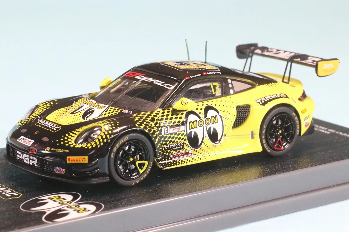 ターマックワークス 1/64 ポルシェ 911 GT3 R ムーンアイズ GTWC アジア 2025 No.13　T64-084-25FUJI3