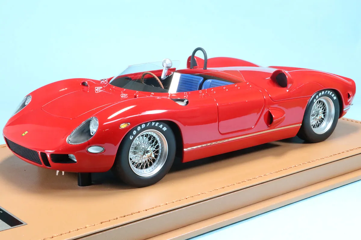 テクノモデル 1/18 フェラーリ 330P プレスレッド 1965　TM18-310A