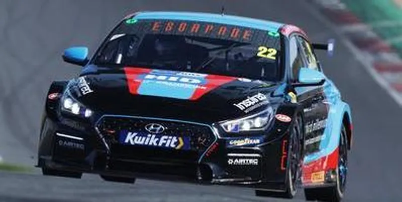 [予約] スパーク 1/43 リスタート レーシング No.22 ヒュンダイ i30N ファストバック BTCC 2026 クリス・スマイリー　UK062