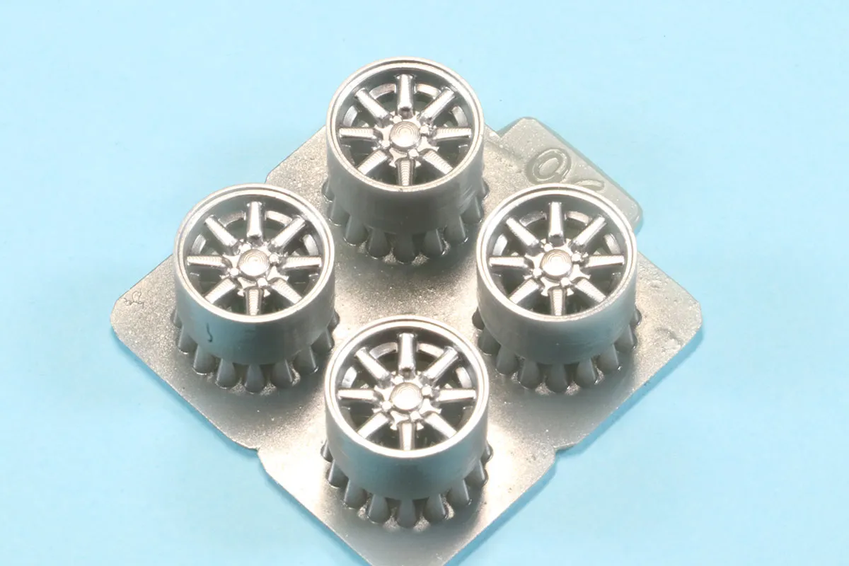 [予約] Wheel Mania(ホイールマニア) 1/24 14インチ ストリート ホイールセット タイプA シルバー塗装済み　WM-P06