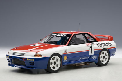 オートアート 1/18 ニッサン スカイライン GT-R R32 ATCC バサースト 1991 Winner No.1　89180