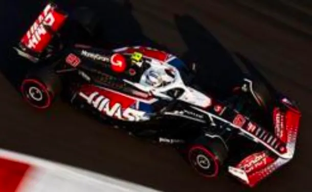 ハースＦ１ ＶＦ２４ヒュルケンベルグ 10 / ハースF1|1/43スケールスパーク 1/43スケール マネーグラム