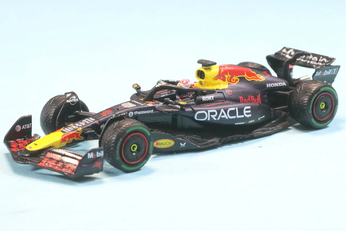 スパーク 1/64 レッドブル RB21 No.1 オーストラリア GP 2025 M.フェルスタッペン 2nd.　Y424