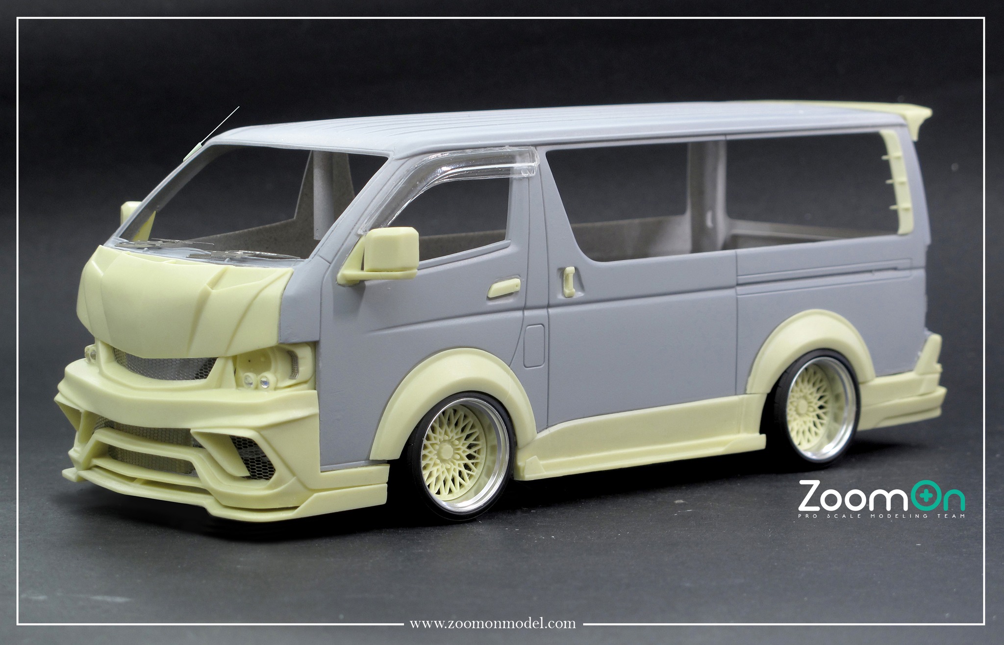 ZoomOn 1/24 トランスキット トヨタ ハイエース S.A.D カスタム スティンガー J アオシマ対応　Z136