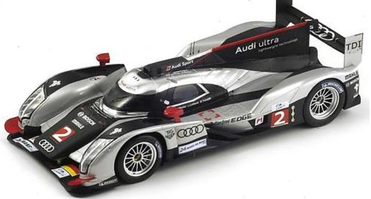 [予約] スパーク 1/18 アウディ R18 ルマン 2011 No.2 ウィナー ケース付き　18LM11