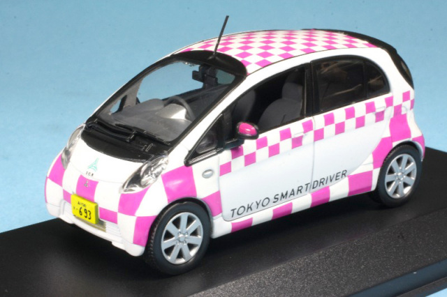 ロム独占再生産特注スパーク 1/43 トヨタ 86C 