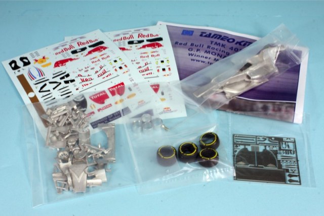 取り寄せ] タメオ 1/43 メタルキット ロータス E20 ルノー バーレーン