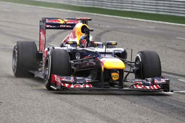 取り寄せ] タメオ 1/43 メタルキット レッドブル RB8 ルノー