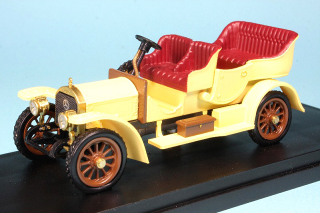 当時物　メルセデスベンツ　リムジン　日本製　ブリキ　ミニカー　タテ目 当時物 メルセデスベンツ リムジン 日本製 ブリキ ミニカー タテ