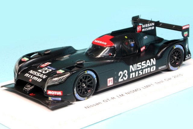 イグニッションモデル 1/43 ニッサン R90CK 1990 テストカー