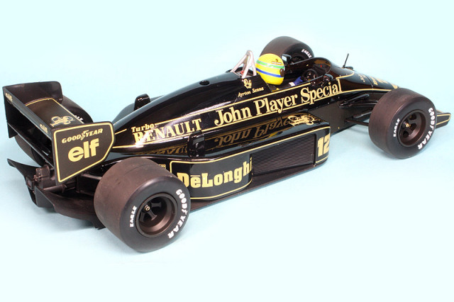 540861812S - ミニチャンプス 1/18 ロータス ルノー 98T 1986 A.セナ 