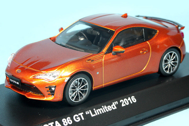 KS03895P - 京商 1/43 トヨタ 86 GT-Limited 2016 オレンジメタリック 