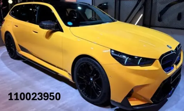 [予約] ミニチャンプス 1/18 BMW M5 ツーリング パフォーマンス パーツ 2024 イエロー （開閉機構付き）　110023950