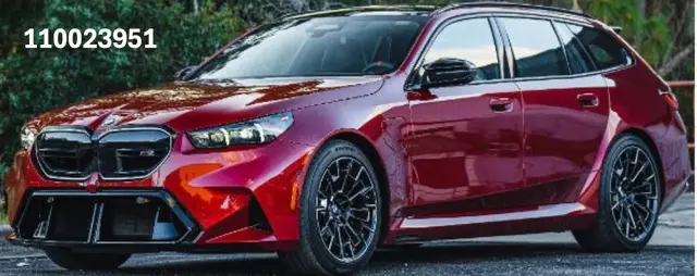 [予約] ミニチャンプス 1/18 BMW M5 ツーリング パフォーマンス パーツ 2024 レッドメタリック （開閉機構付き）　110023951