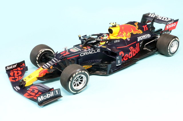 ミニチャンプス 1/18 レッドブル レーシング ホンダ RB16B フランスGP 2021 3rd S.ペレス　110210811