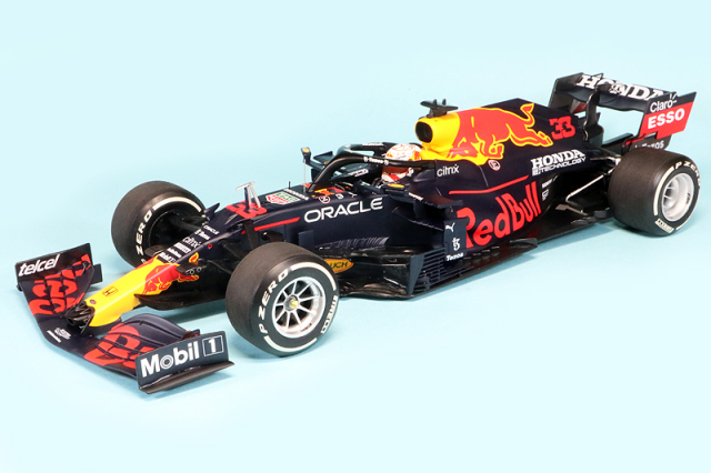 ミニチャンプス 1/18 レッドブル レーシング ホンダ RB16B フランスGP 2021 Winner M.フェルスタッペン　110210833
