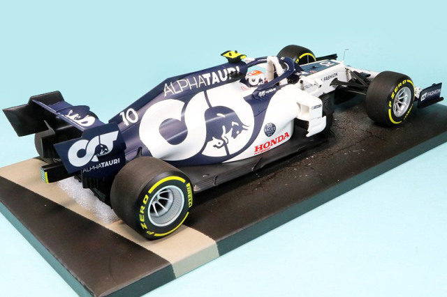 ミニチャンプス アルファタウリホンダ ガスリー 2020 イタリアGP ウィナー ミニチャンプス アルファタウリホンダ ガスリー 2020 イタリアGP