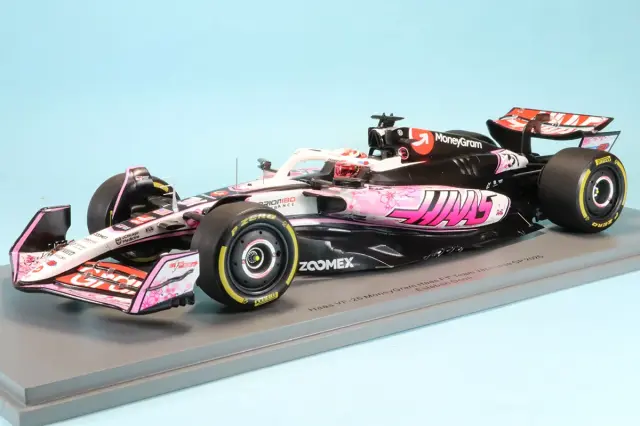 再入荷ご予約受付中 スパーク 1/18 レッドブル RB21 日本GP 2025 M