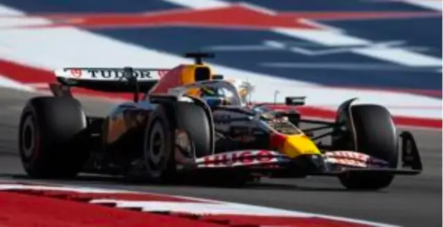 [予約] スパーク 1/18 レーシング・ブルズ VCARB 02 No.6 ビザ・キャッシュアップ レーシング・ブルズ US GP 2025 I.ハジャル　18S1114