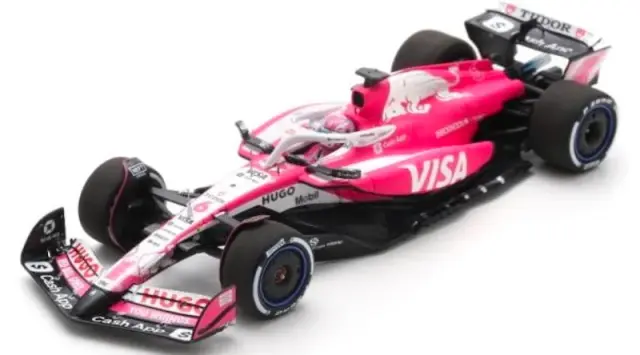 [予約] スパーク 1/18 レーシング・ブルズ VCARB 02 No.6 ビザ・キャッシュアップ・レーシングブルズF1チーム 2025 マイアミGP アイザック・ハジャー 18S1221