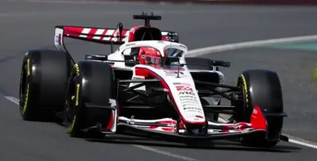 [予約] スパーク 1/18 TGR ハース F1チーム VF-26 No.31 オーストラリアGP 2026 エステバン・オコン　18S1265