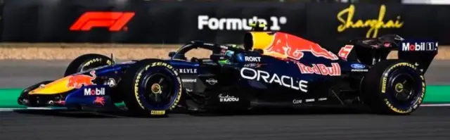 [予約] スパーク 1/18 オラクル レッドブル レーシング RB22 No.6 8位 中国GP 2026 イザック・ハジャー　18S1274