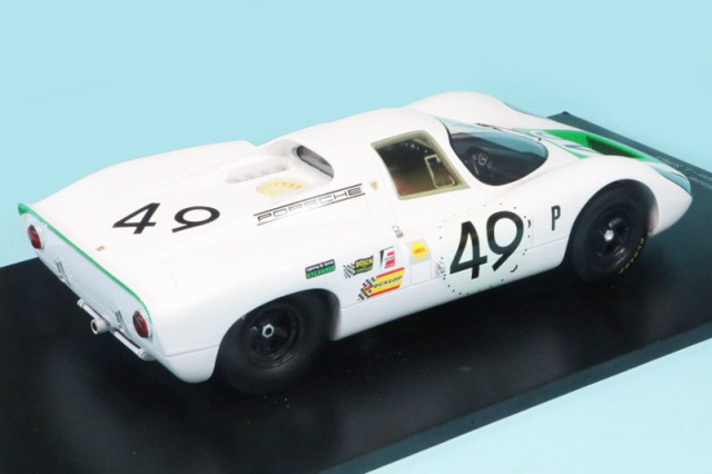 スパーク 1/18 ポルシェ 907C セブリング 12h 1968 Winner No.49