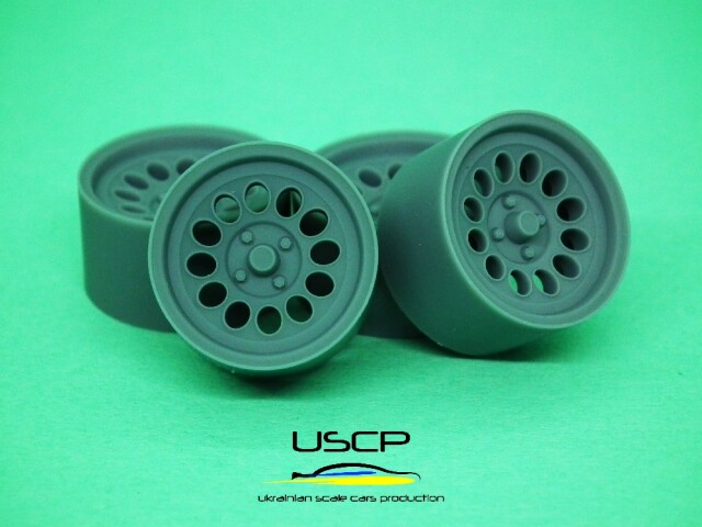 USCP 1/24 アルファロメオ ジュリア スプリント GTAm 16インチ