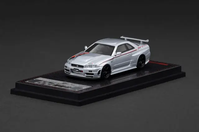 [予約] イグニッションモデル 1/64 ニッサン スカイライン GT-R ニスモ R34 GT-R Z-tune シルバー　IG3840