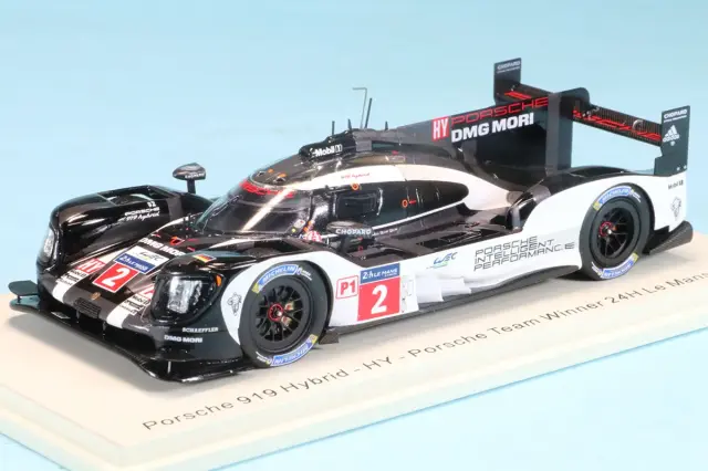 260424S　スパーク 1/43 ポルシェ 919 ハイブリッド - HY No.2 ポルシェ チーム ルマン 2016 ウィナー R. デュマ / N. ヤニ / M. リープ　43LM16