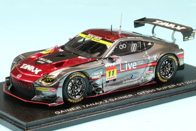 スパーク 1/43 GAINER GAINER TANAX Z スーパーGT 2025 GT300 No.11 富田竜一郎 / 大木一輝　43SGT25011