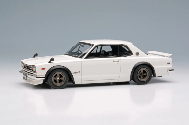 [予約] アイドロン/ヴィジョン 1/43 ニッサン スカイライン 2000 GT-R (KPGC10) 1971 with スポイラー (ワークスホイール) ホワイト　VM244B