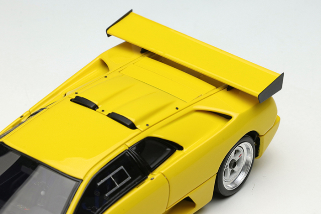 1/20　ランボルギーニ　イオタ 製作代行紹介「フジミ 1/20 ランボルギーニ イオタ」カーモデル