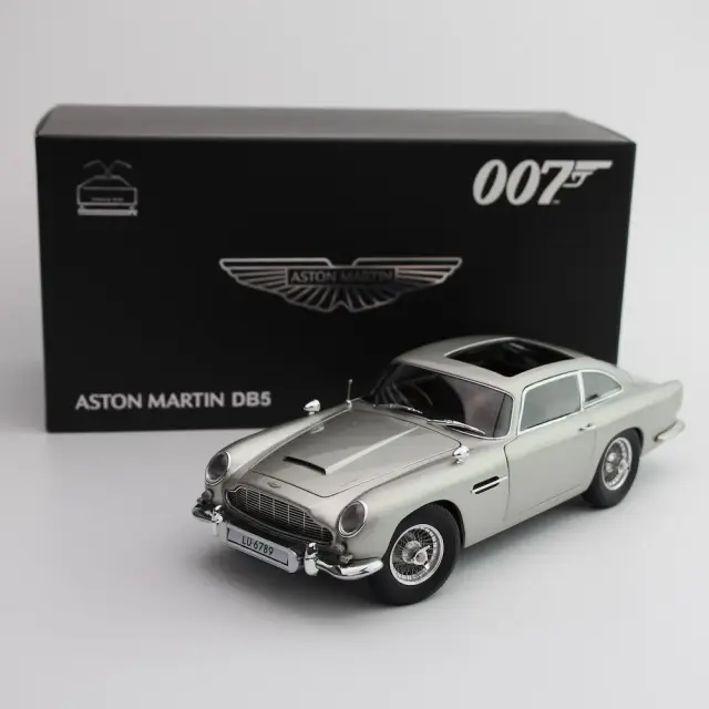 予約] XiaoGuang MODEL 1/18 アストンマーチン DB5 「007