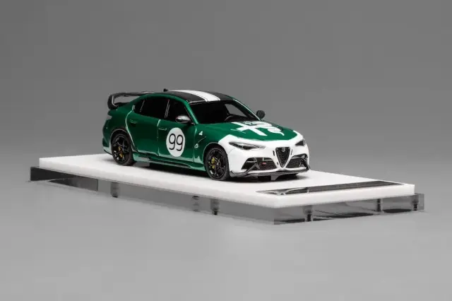 [予約] モーターヘリックス 1/64 アルファロメオ ジュリア GTAm グリーン　MH64009GT