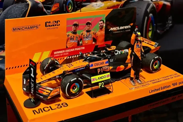 F1速報特注スパーク 1/43 アルファタウリ AT04 アメリカGP 2023 角田裕