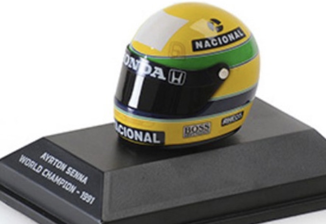 [予約] ミニチャンプス 1/8 ヘルメット A.セナ 1991 ワールドチャンピオン　540309101