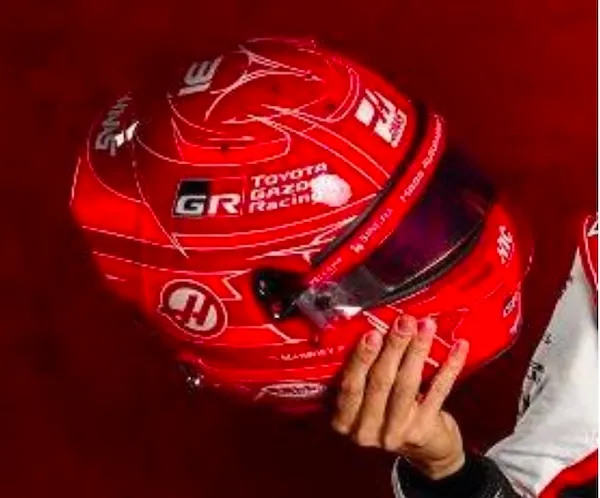 [予約] スパーク 1/5 ヘルメット TGR ハース F1チーム ヘルメット エステバン・オコン 2026　5HF240