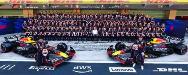 タメオ 1/43 メタルキット マクラーレン MP4/8 フォード